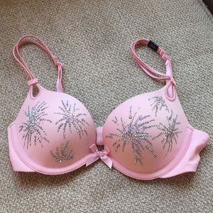 Victoria’s Secret Gorgeous Push Up Bra